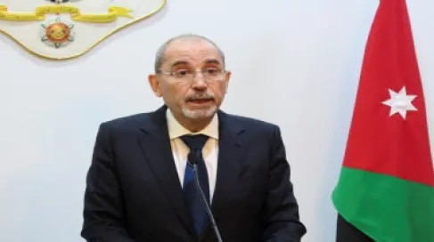 الصفدي يشدد على ضرورة وقف الحرب على إيران والعودة فورا إلى المحادثات