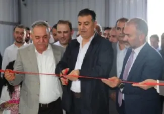 وزير الزراعة يفتتح مصنعًا لإنتاج بطاطا نصف مقلية في دير علا