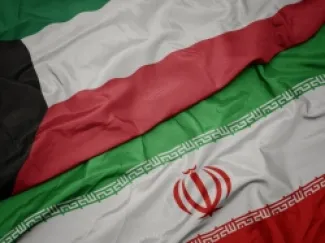 الكويت تبدأ إجلاء رعاياها من إيران