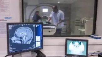 بيوبنك .. مشروع ضخم يعيد رسم خريطة الطب الحديث